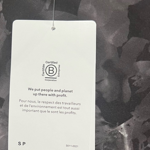 Athleta Zephyr Refined Tank, New with Tags, Size Small - Picture 5 of 5